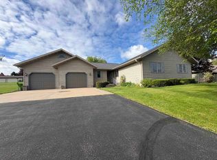 410 E Cedar St, Bonduel, WI 54107