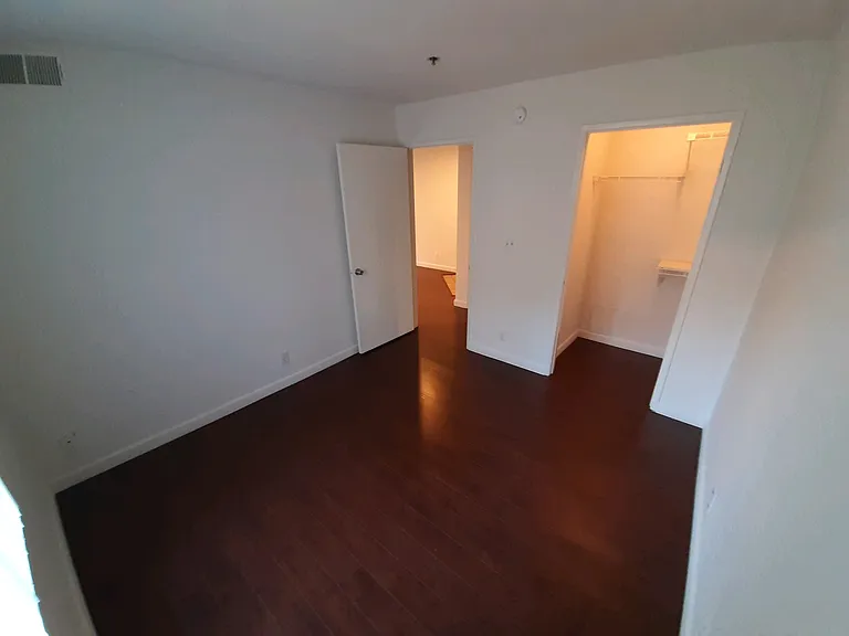 Sierra Apartments, LLC — Photo 10