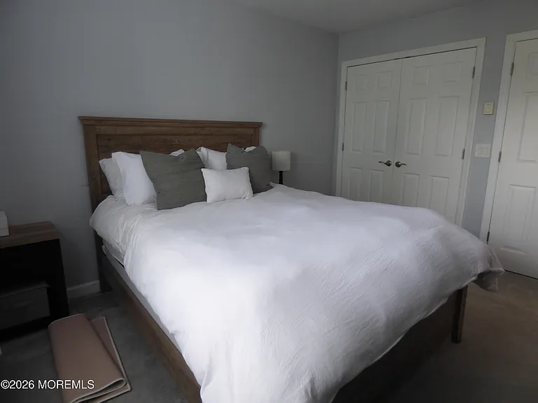 1 Osborne Pl #44-SEA — Photo 8
