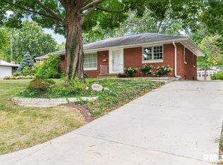 2124 Noble Ave, Springfield, IL 62704