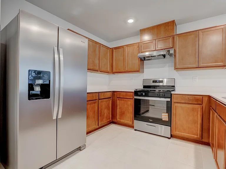 9256 Innot Ave — Photo 10