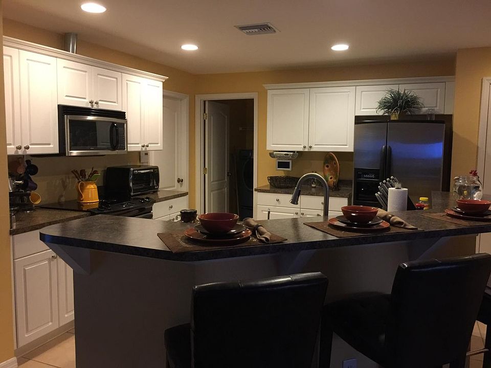 1st image of 823 Lee Ave Unit 1