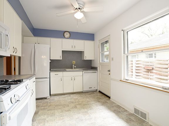 4th image of 275 Linden Ave