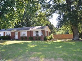 410 S Fir St, Beebe, AR 72012