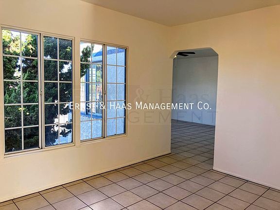 2nd image of 1896 Magnolia Ave