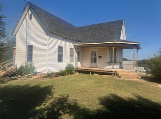 407 Manvel Ave, Chandler, OK 74834