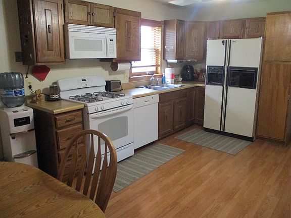4th image of 2920 Loraine Pl