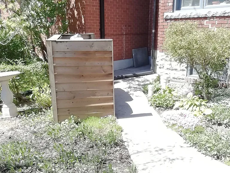 10 Ulster St #LOWER — Photo 2
