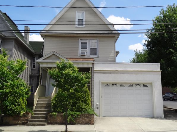 802 Adams Ave #1