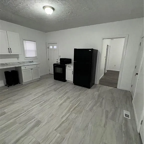 1312 Ontario Ave — Photo 6