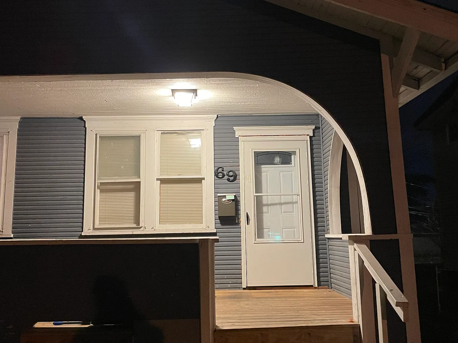 69 North Huron — Photo 2