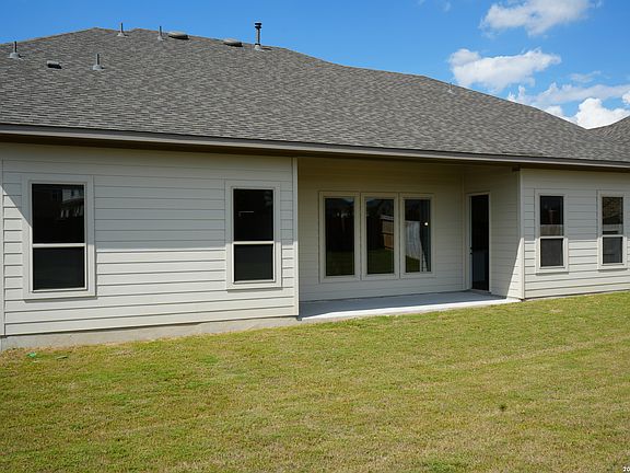 5th image of 307 Canton Chase