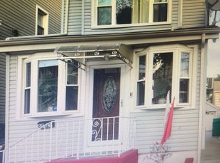 8829 183rd St, Hollis, NY 11423