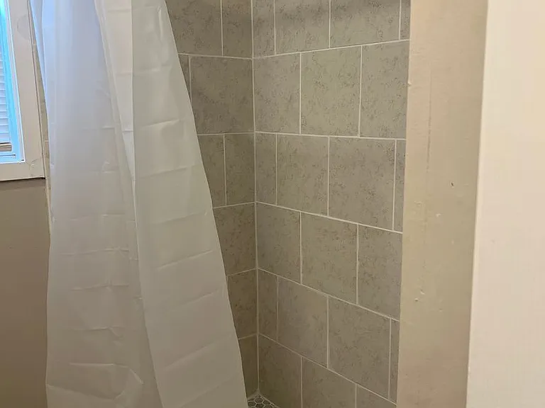 6028 Laurel Hall Dr — Photo 23