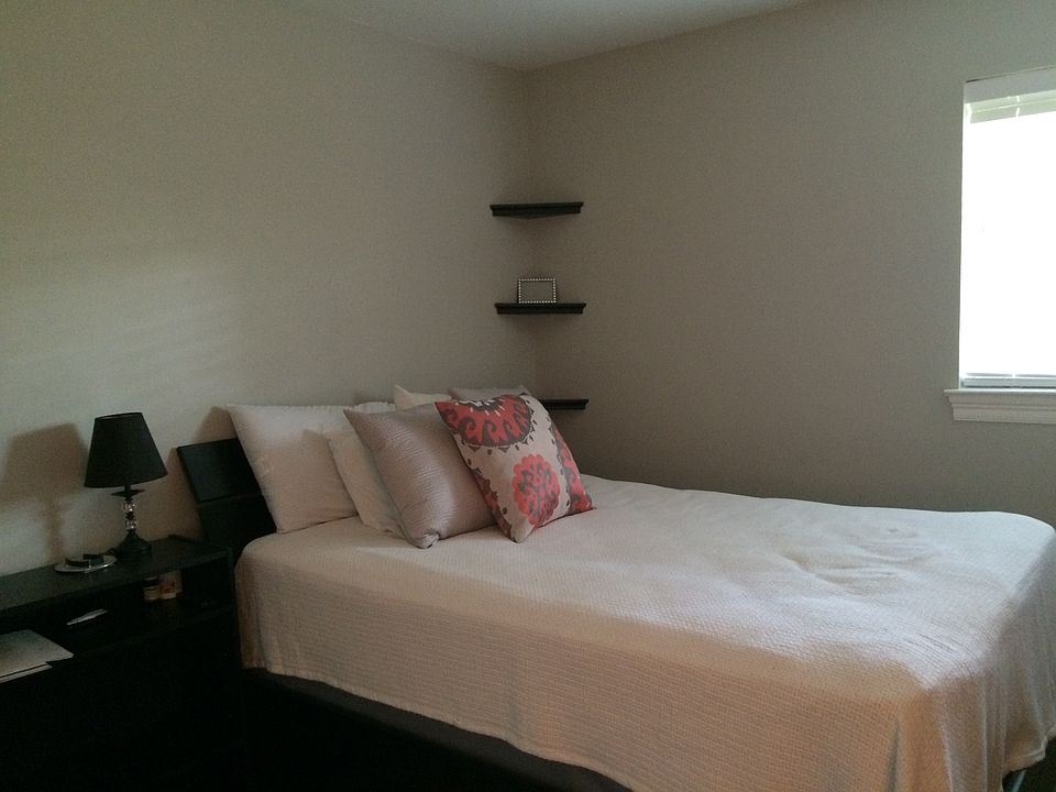 1st image of 6060 Providence Pl