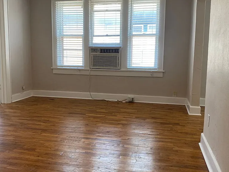 2501 E Douglas Ave — Photo 17