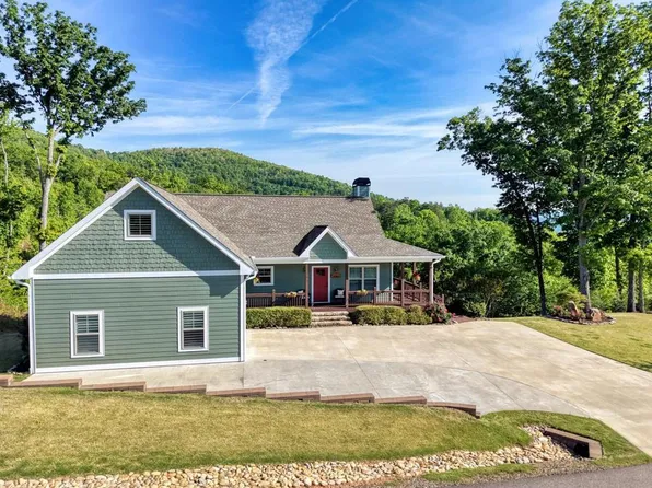 368 Ivy Log Heights Rd, Young Harris, GA 30582
