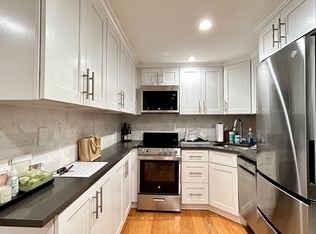 178 Clinton St #1B, Brooklyn, NY 11201