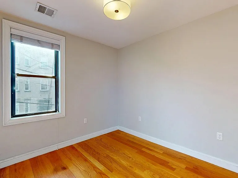 151-153 Meridian St #2 — Photo 9
