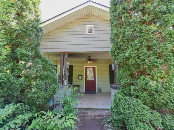 1009 N Main St, Abbeville, SC 29620