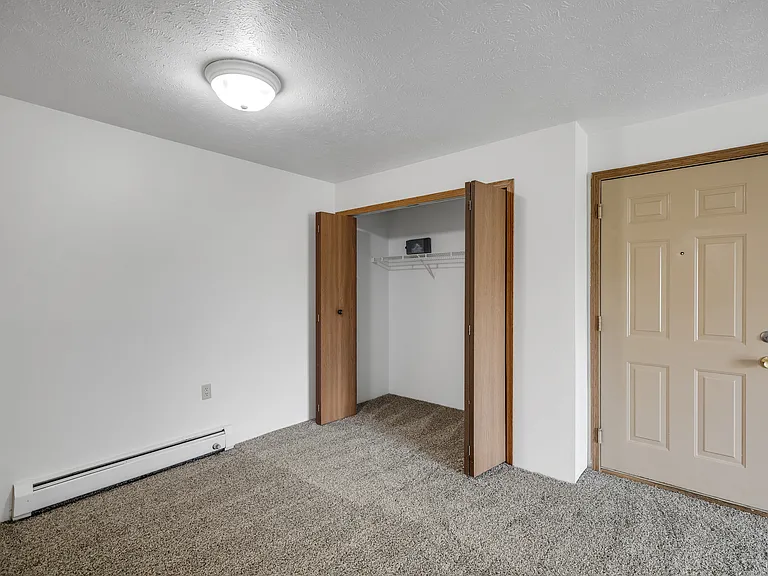 1752 Raleigh Ave #21 — Photo 5