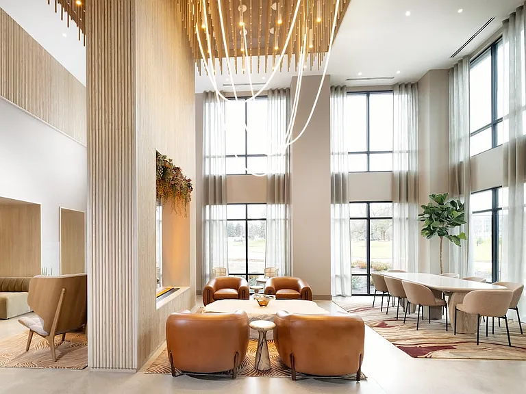 3 Campus lobby and lounge