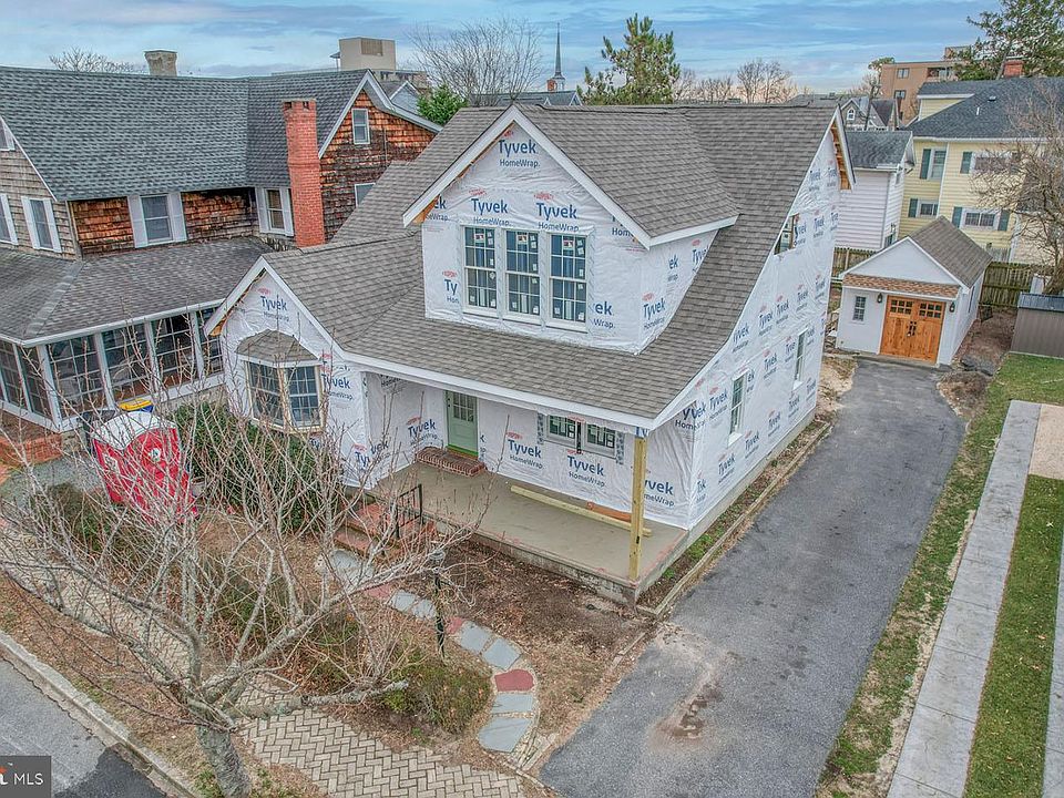 1st image of 28 Virginia Ave