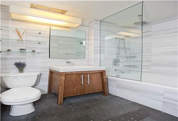 Rented by Elika Associates II, LLC | media 7