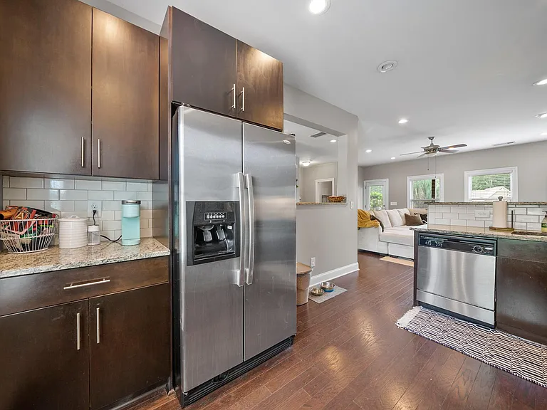 1738 Hollingsworth Blvd NW — Photo 12