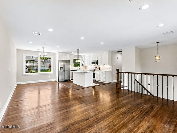 2nd image of 224 Pittenger Place