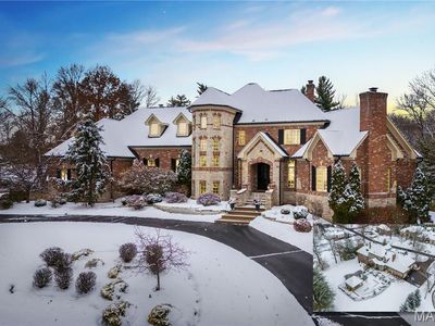 12951 Woodlark Ln, Town And Country, MO, 63131