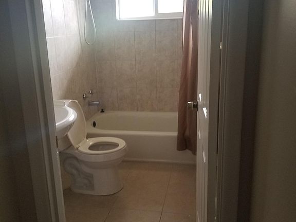 5th image of 7924 Hayden Dr