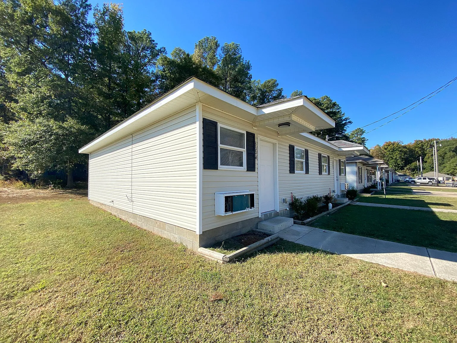 300 Clint Rd A — Photo 3