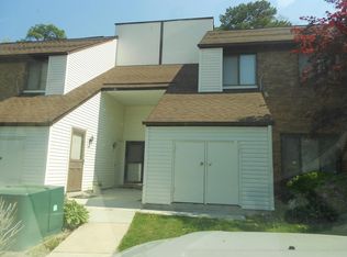 8 Country Juniper Lane #FL 2ND, Egg Harbor Township, NJ 08234