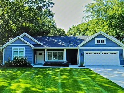 206 S Division Ave, Holland, MI, 49424
