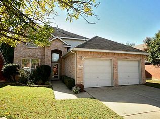 2719 Chatsworth Dr, Grapevine, TX 76051