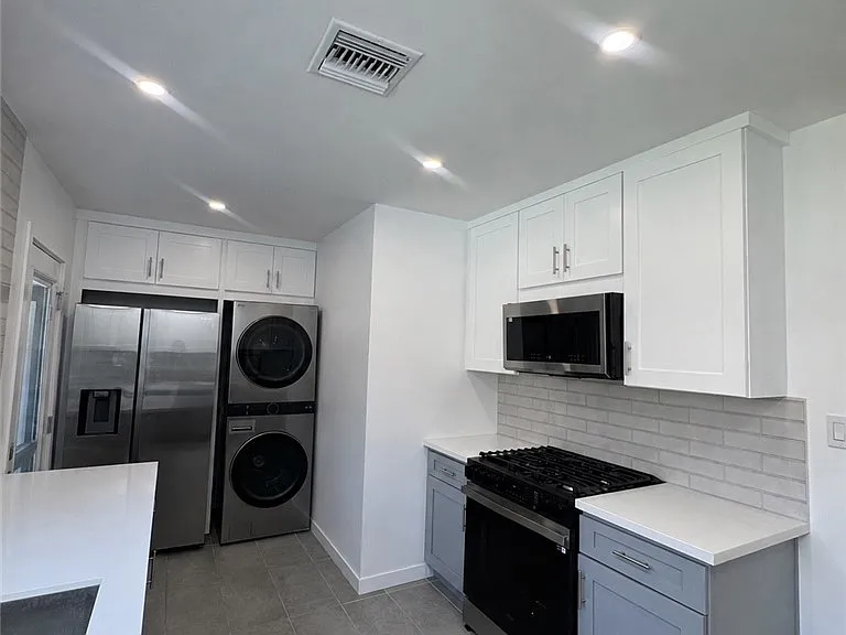 2618 N 6th St — Photo 14