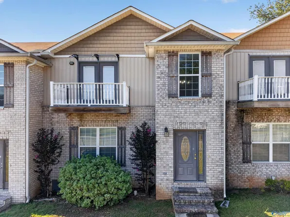 830 Blount Ave APT B, Guntersville, AL 35976
