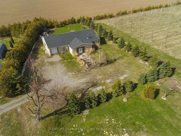 293199 8th Line, Amaranth, ON L9W 0J6