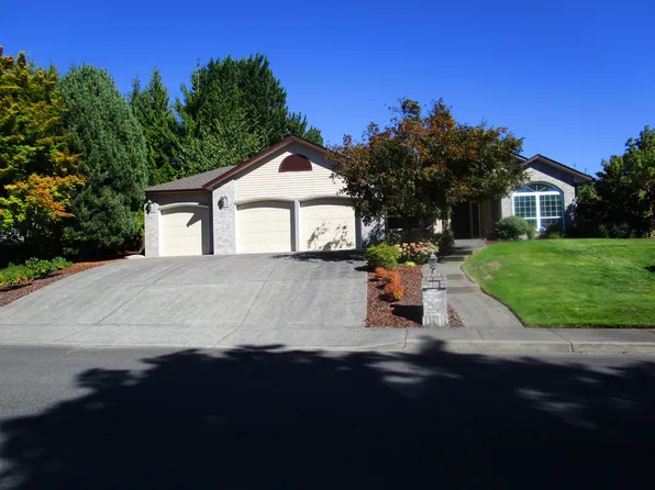 13705 NW 44th Ave, Vancouver, WA 98685