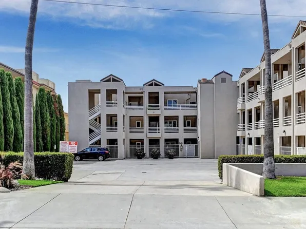 2604 E 20th St Unit 205E, Signal Hill, CA 90755