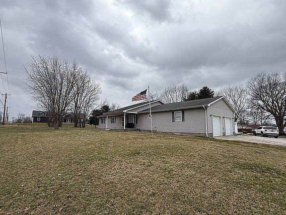 4th image of 809 NW 16th St
