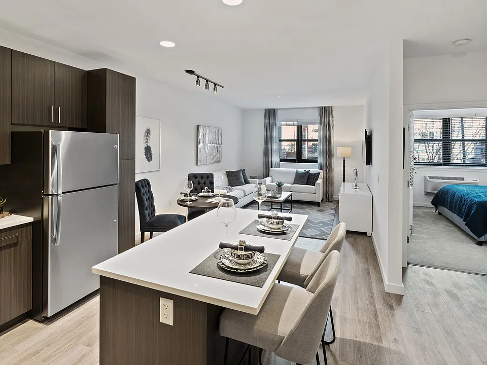 The Quincy apartments community photo
