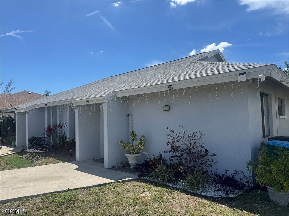 1st image of 1806/1808 SW 15th Pl