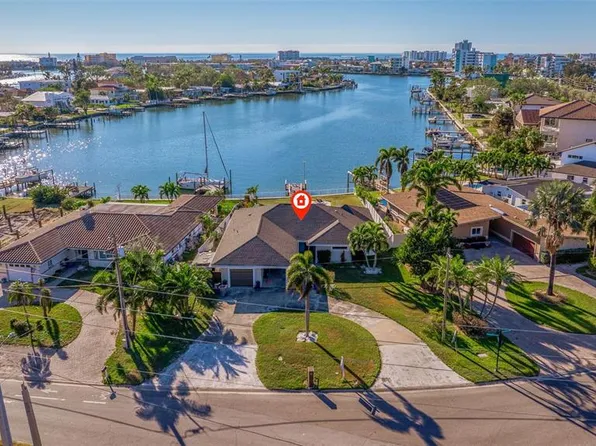 10390 Paradise Blvd, Treasure Island, FL 33706