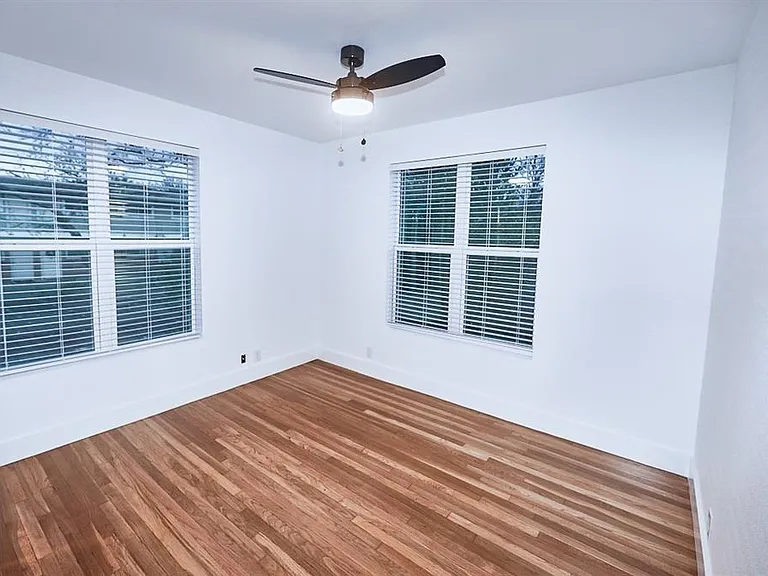 3300 Tom Green St #3 — Photo 9
