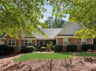 90 Creek View Ct, Hoschton, GA 30548