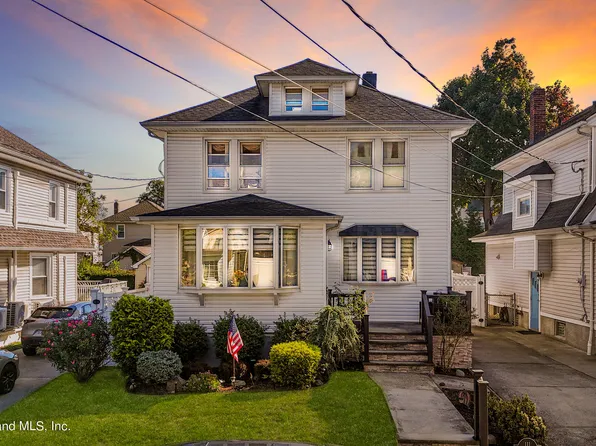 111 Gansevoort Blvd, Staten Island, NY 10314