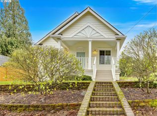 1312 Jackson St, Oregon City, OR