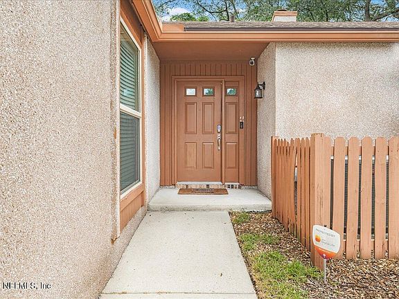 3rd image of 9906 FAWN BROOK Drive